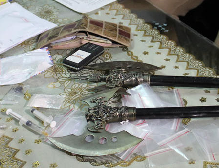 Gay cấn cuộc vây bắt trùm ma túy đất Cảng